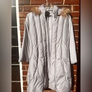 Via Spiga down with fur hood jacket. Price is firm. Excellent quality